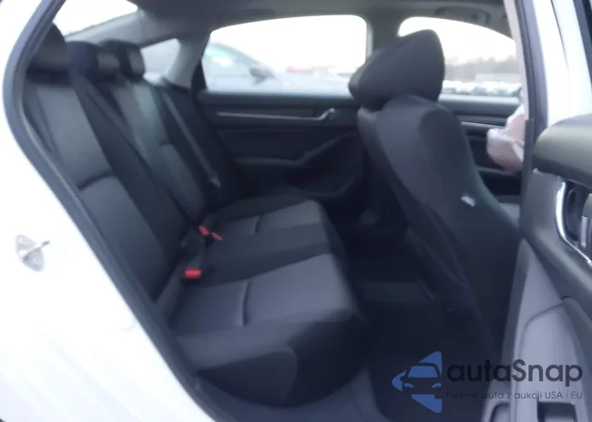 1HGCV3F44KA020549: 44051672