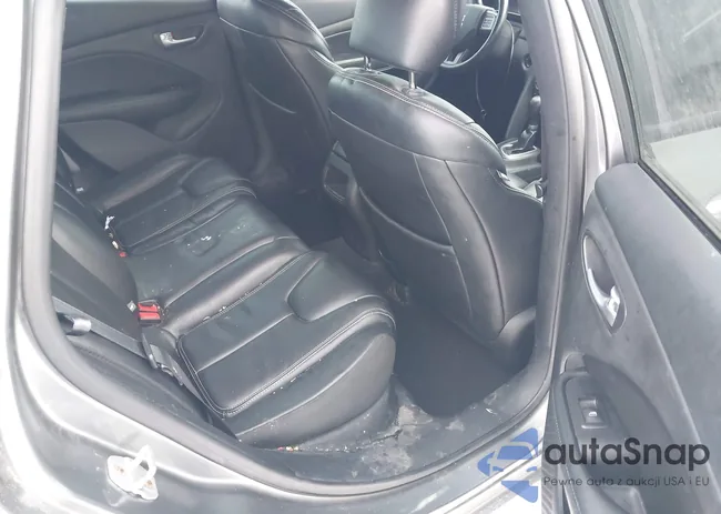 1C3CDFCA9DD294851: 44051717