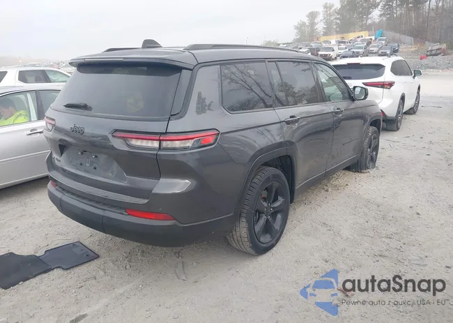 1C4RJKAG0M8151052: 44051752