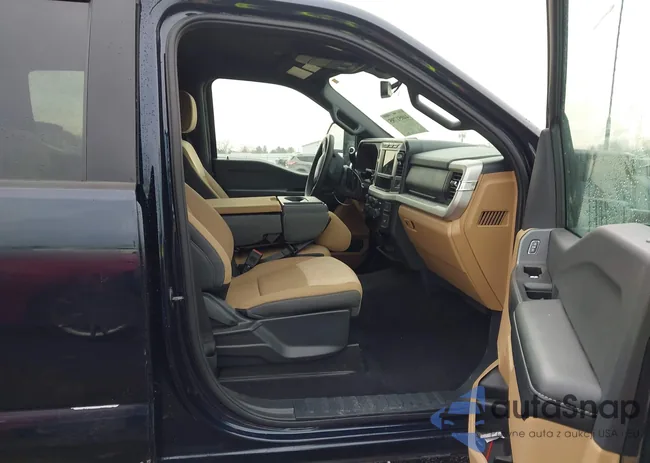 1FT7W2BT9PEC48437: 44051795