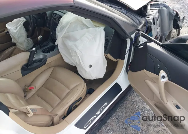 2C3CDXAT2MH527997: 44051821