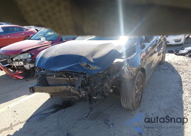 3KPF24AD1ME333074: 44051874