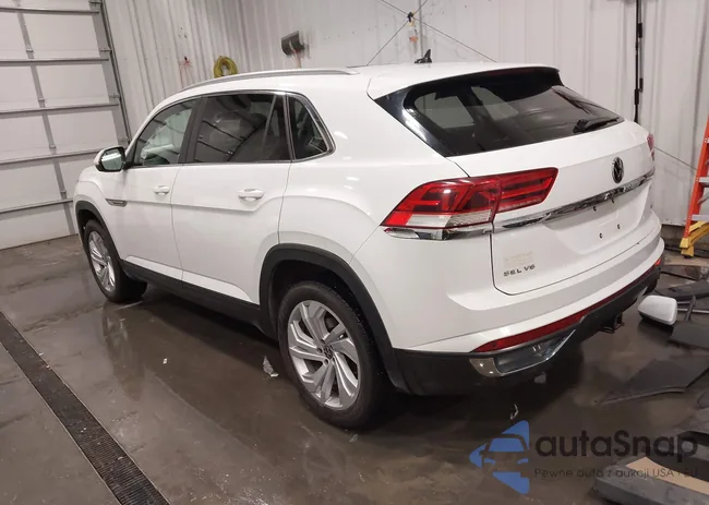 1V2ME2CA0LC214667: 44051902