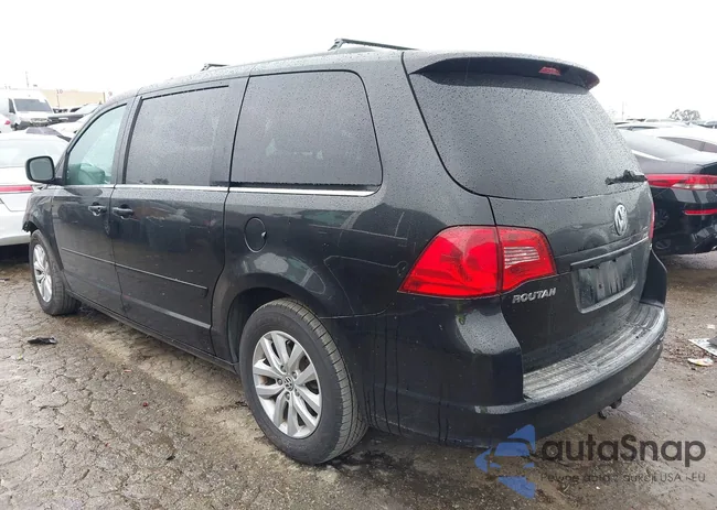 2C4RVABG2CR354878: 44051906