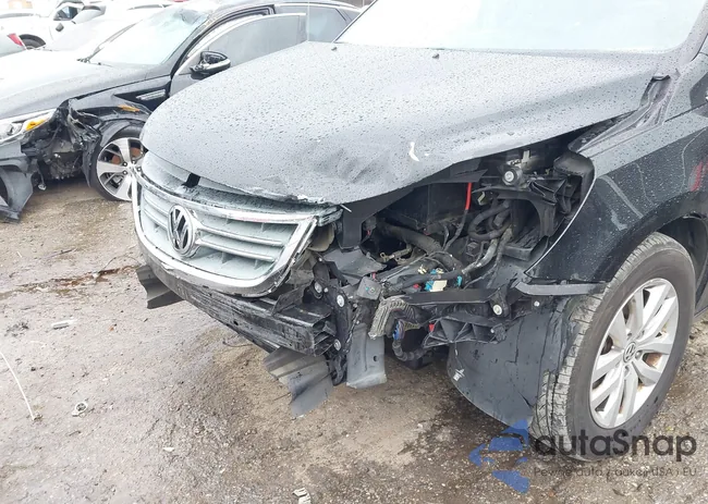 2C4RVABG2CR354878: 44051906