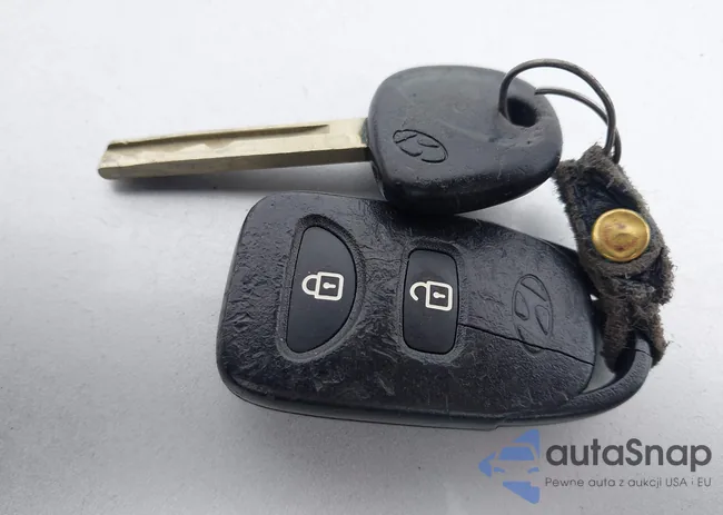 KMHCU4AE2EU588837: 44051920