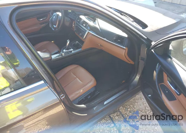 WBA3A5G54FNS83424: 44052045