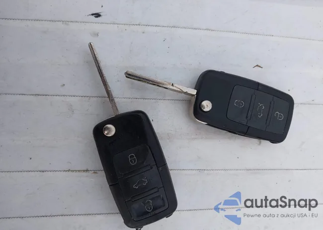 WVWYH63B83E026462: 44052051