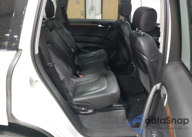 WA1LGAFE0FD005969: 44052075