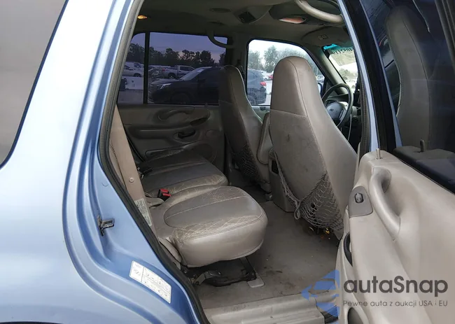 1FMEU17L8VLB42744: 44052119