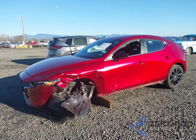 JM1BPAKM8R1714010: 44052171