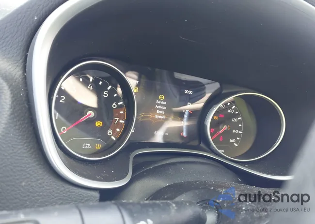 3C4NJDCB3KT826905: 44052190