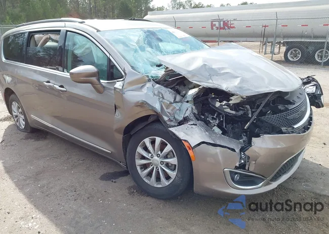 2C4RC1BG6HR564428: 44052199