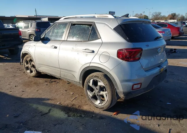 KMHRC8A33MU071242: 44051249