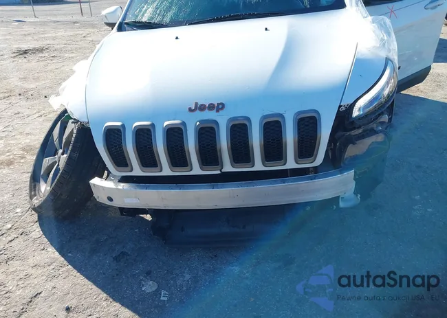 1C4PJLCB5HW548403: 44051255