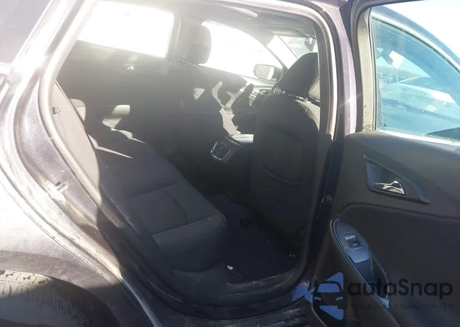 1G1ZD5STXPF226062: 44051284