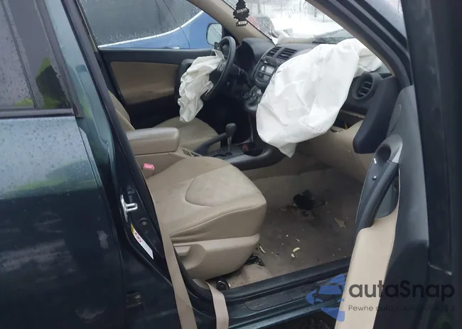 JTMBF4DV1A5036210: 44051360