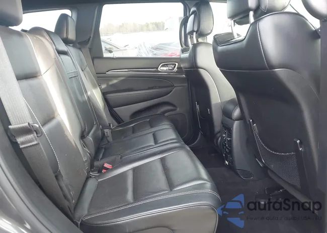 1C4RJFCG6GC305642: 44051402