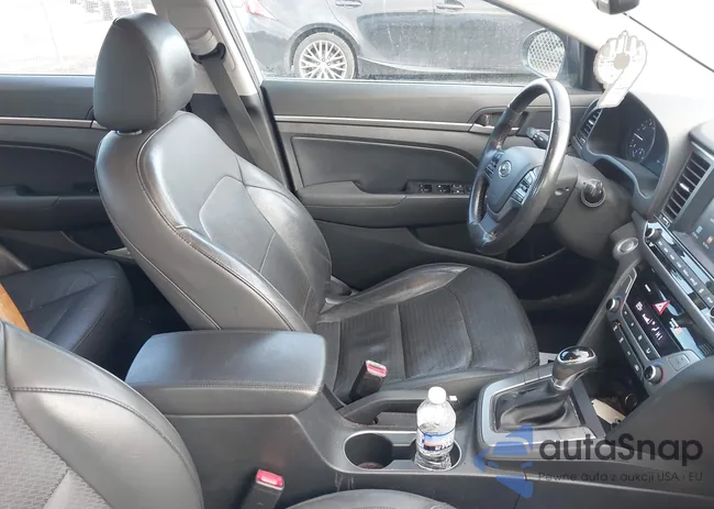 5NPD84LF4JH293312: 44052649