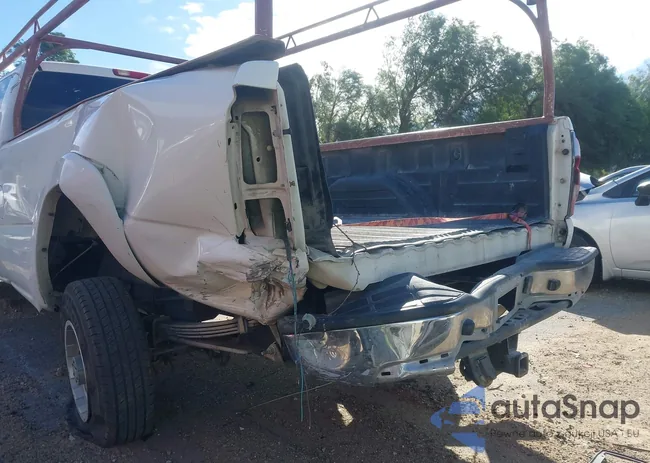 1GCHC29U84E349055: 44052653