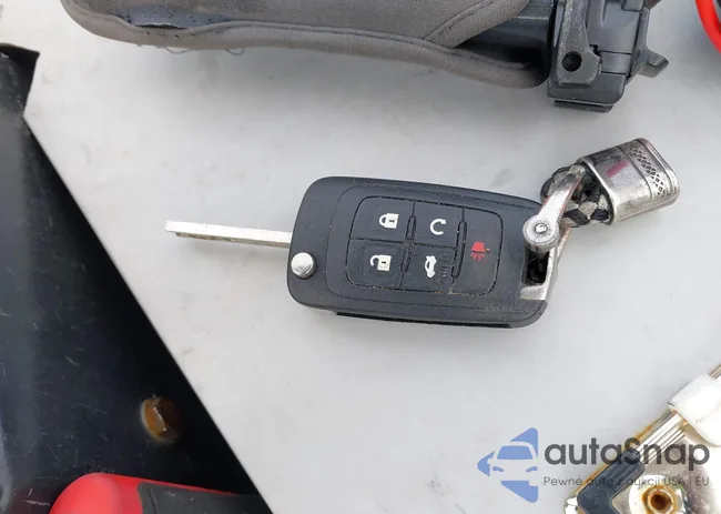 1G1PE5SBXE7313530: 44052678