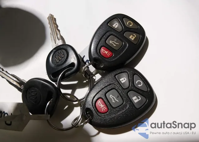 5GAKRBED8CJ277985: 44052687