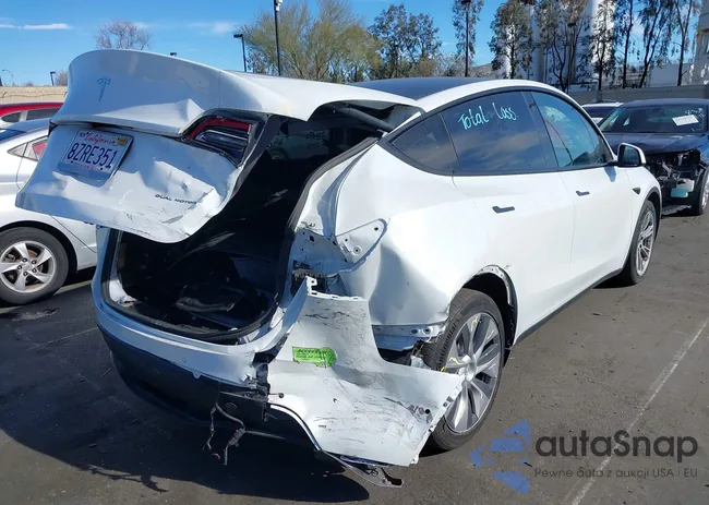 5YJYGDEE2MF306389: 44052689