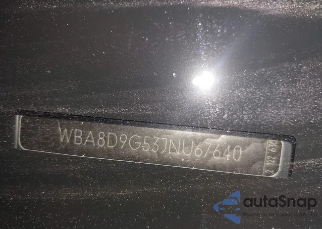 WBA8D9G53JNU67640: 44052714