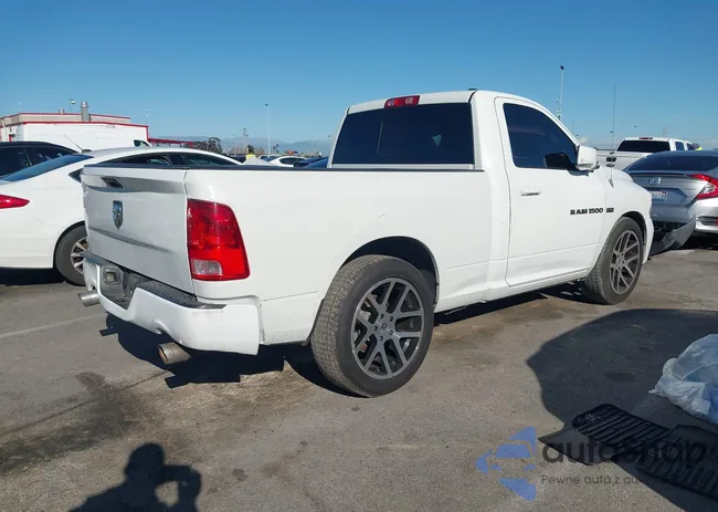 3C6JD6CT5CG193321: 44052735