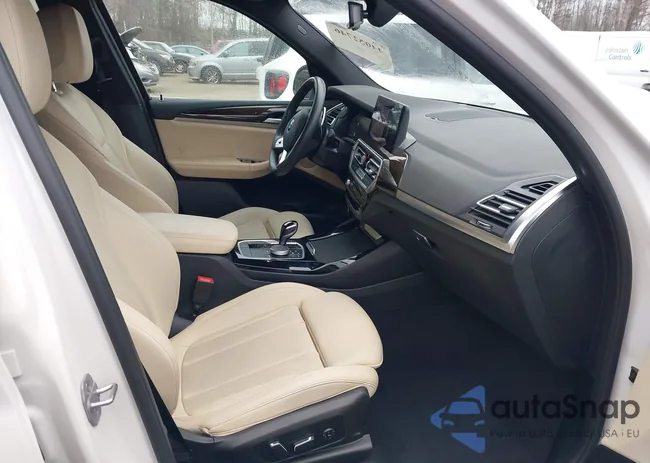 5UX53DP09R9V02202: 44052746