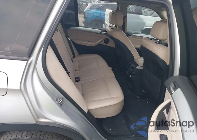 5UXZV4C58D0B20790: 44052919