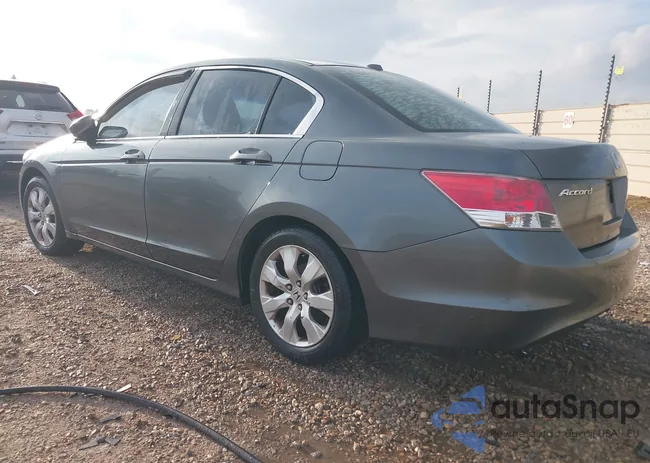 1HGCP26869A175640: 44052981