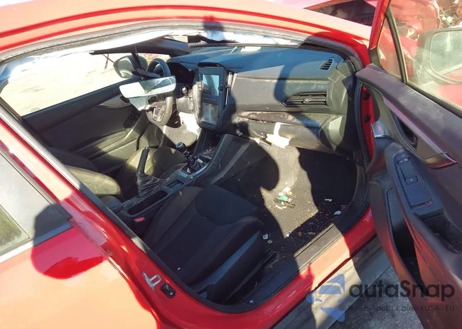 JF1VBAA61N9006682: 44052993