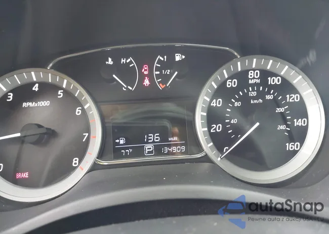 3N1AB7AP6EY279439: 44053063