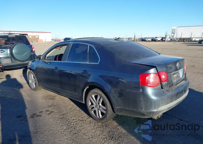 3VWDF81K77M099080: 44053076