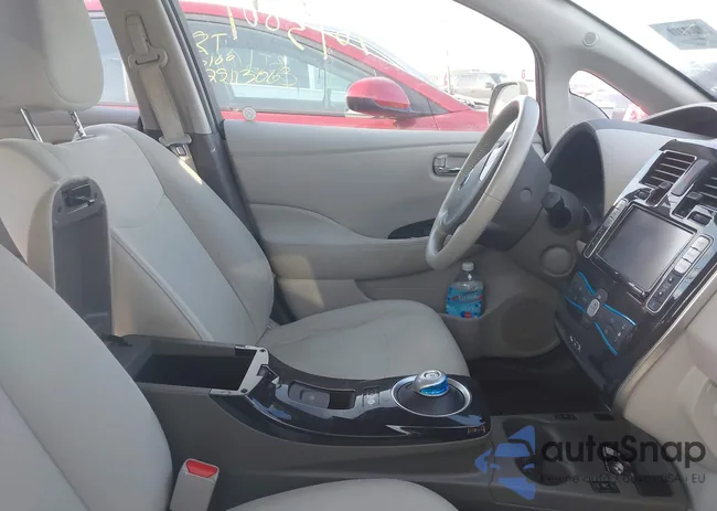 JN1AZ0CPXCT019213: 44053124