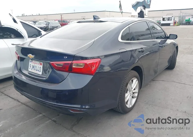 1G1ZD5ST2JF186650: 44053143