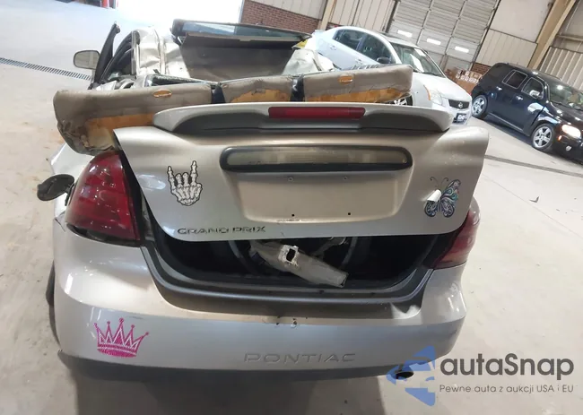 2G2WP552781121674: 44053165