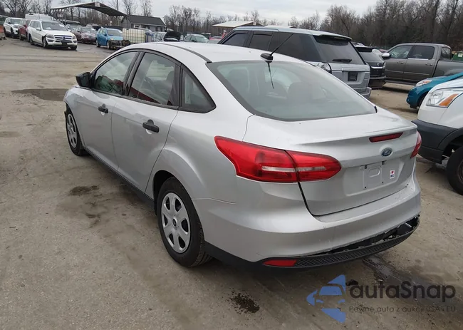 1FADP3E20JL324466: 44052275