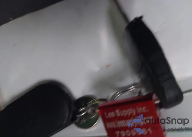 3D7KS28A87G845900: 44052387