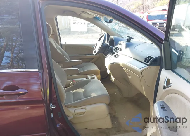 5FNRL38439B032852: 44052420