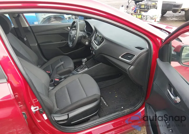 3KPC24A67ME139413: 44052472