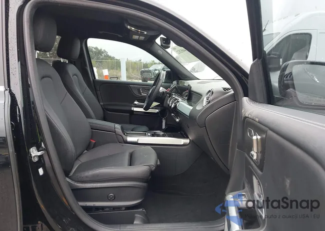 W1N4M4HB9RW359191: 44052522