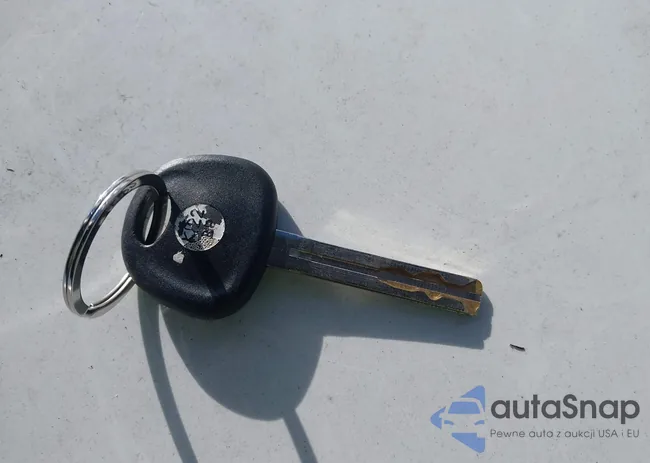 KNADM4A30H6015383: 44052542