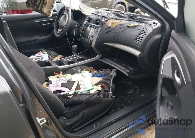 1N4AL3AP4EC174934: 44052601