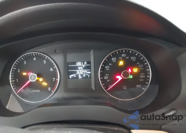 3VWD17AJ5EM371266: 44053669