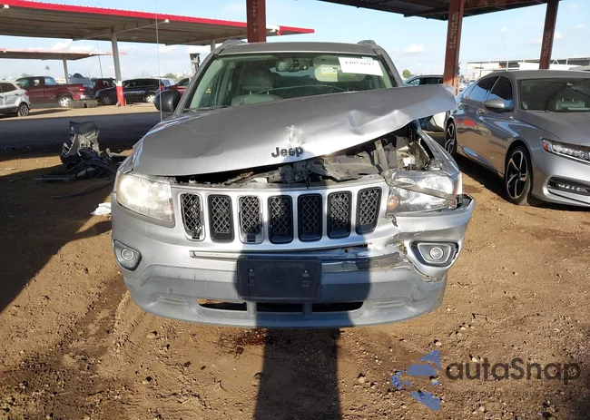 1C4NJCBA5FD210136: 44053697