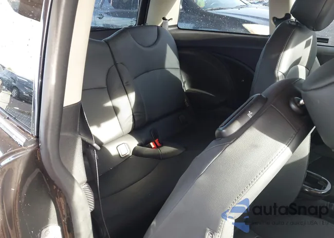 WMWSV3C58BTY21249: 44053704