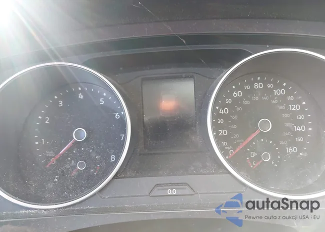 3VV3B7AX6JM096664: 44053731