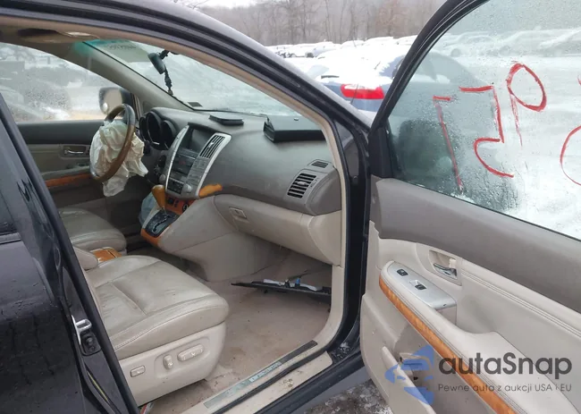 2T2GK31U57C008554: 44053957